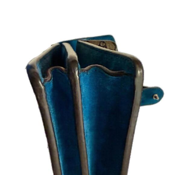 AUTHENTIC Gucci Dionysus Blooms- Excellent Condition - Picture 9 of 9